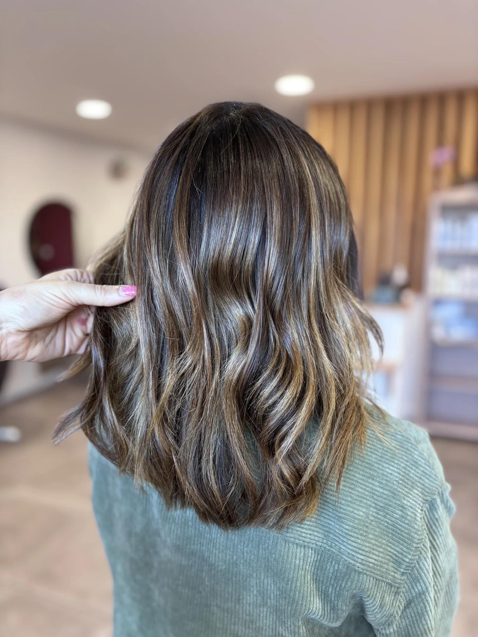 Balayage ombré naturel cheveux longs — L.Authentique